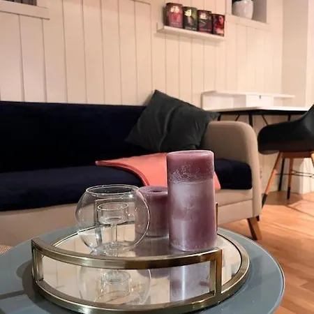 Cozy 1 Bedr Apartment Close To Everything! Tromso Exterior photo